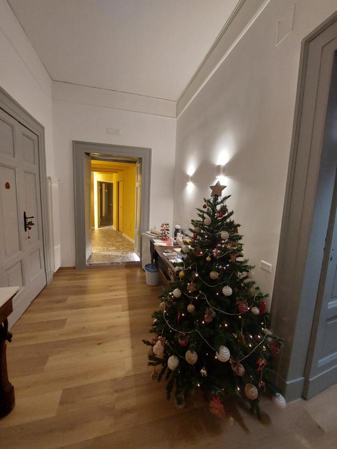 B&B O' Panar Al Duomo Неаполь Екстер'єр фото